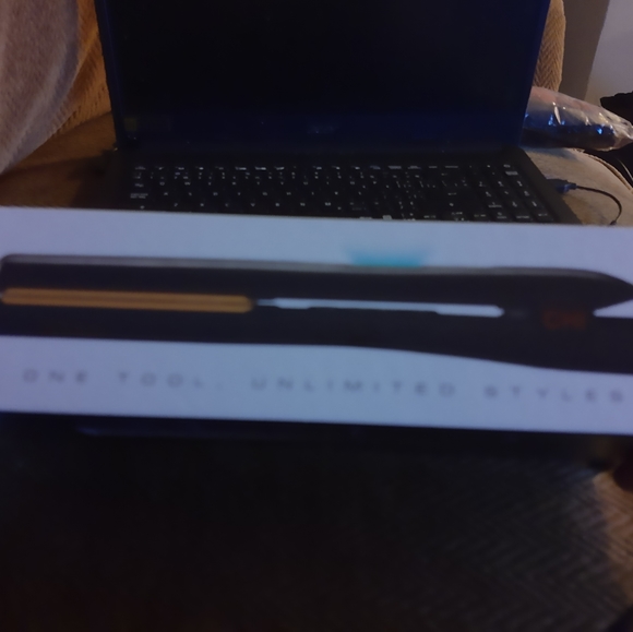 BRAND NEW STRAIGHTNER BY MIDNIGHT MATTE, HIGH QUILTY PLUS MANY MORE!!! - Picture 9 of 16